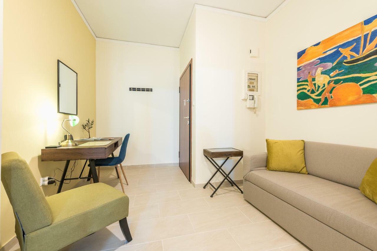 Stylish Kerameikos Apartment By Cloudkeys เอเธนส์ ภายนอก รูปภาพ