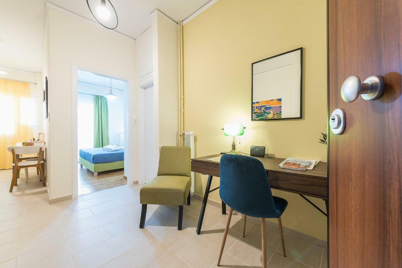 Stylish Kerameikos Apartment By Cloudkeys เอเธนส์ ภายนอก รูปภาพ